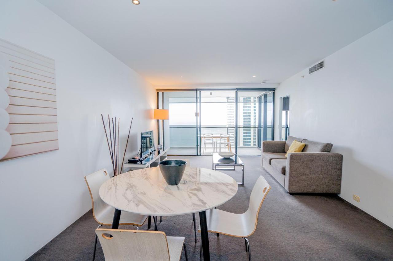 Circle On Cavill Apartment Gold Coast Exterior photo